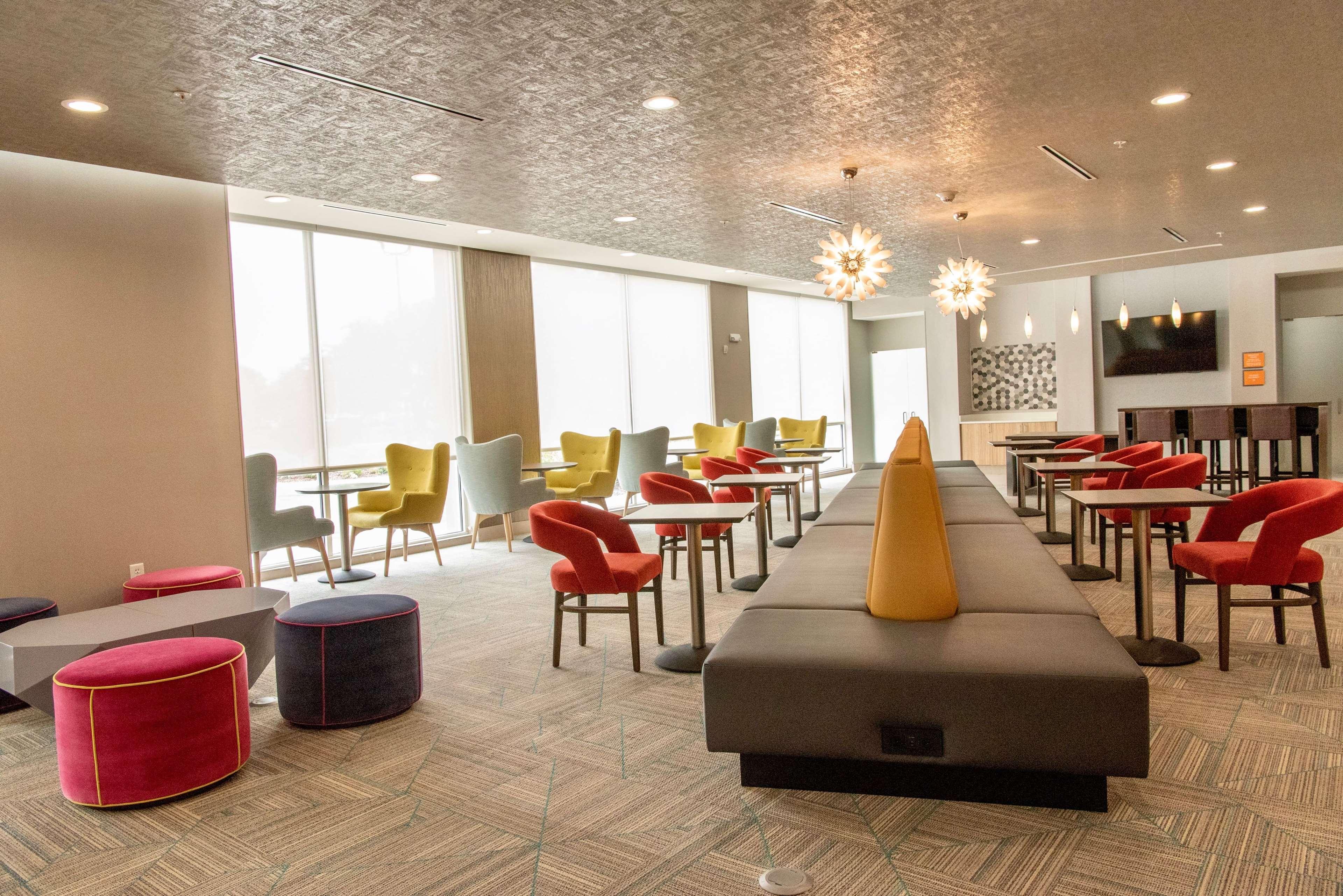 La Quinta Inn & Suites By Wyndham Лейк Сити Екстериор снимка