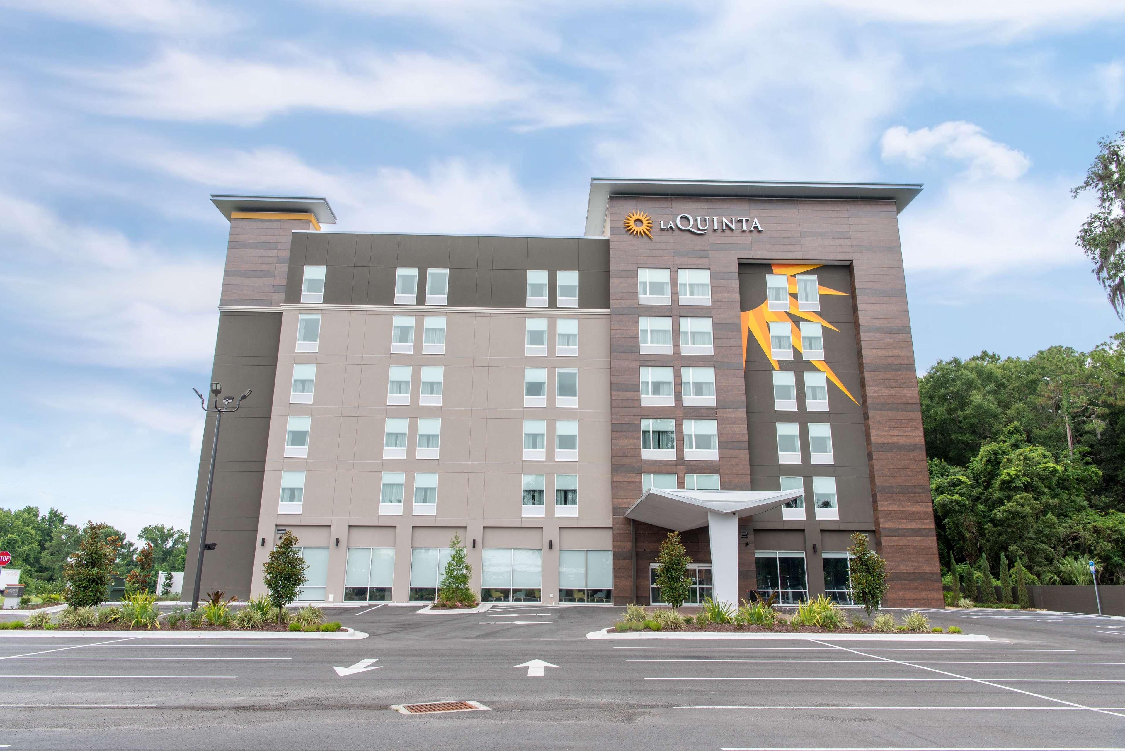 La Quinta Inn & Suites By Wyndham Лейк Сити Екстериор снимка