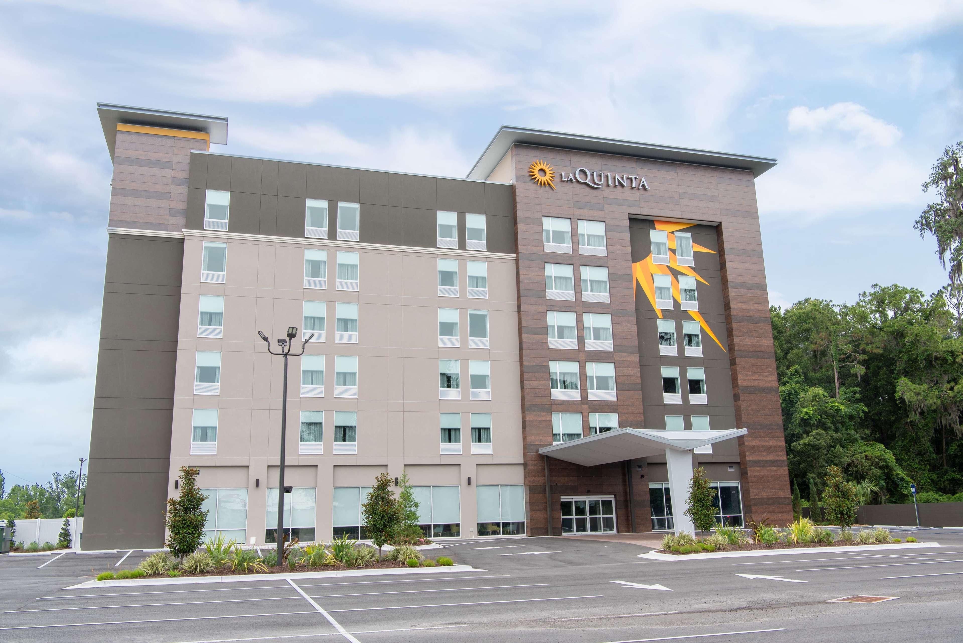 La Quinta Inn & Suites By Wyndham Лейк Сити Екстериор снимка